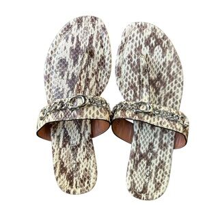 Coach  EUC Jaclyn Python Embossed Leather Logo Chain Thong Sandals Sz 7.5B